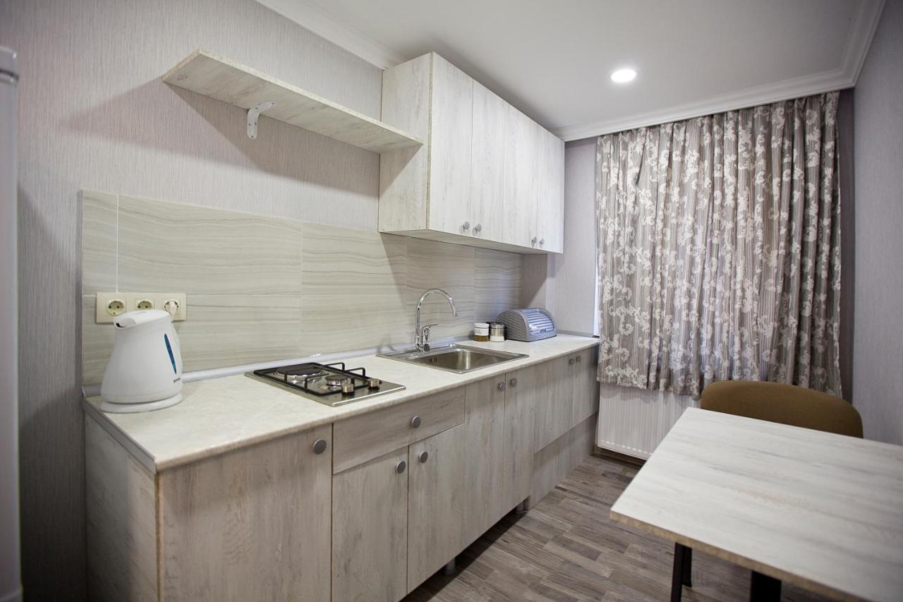 Metekhi Corner Apartments Tbilisi Exterior photo